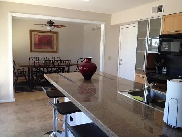 3 bed, 1573 sqft, $1,800 — Photo 4