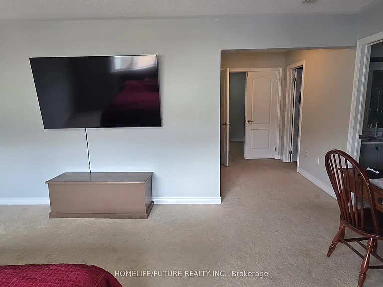 44 Bruce Cameron Dr — Photo 13