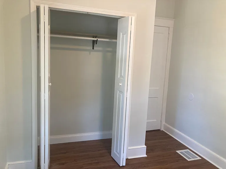 49 Saratoga Ave — Photo 12