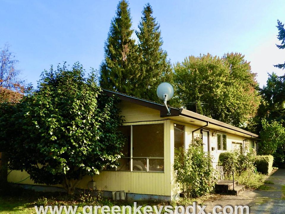 Front exterior of duplex