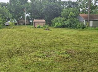 427 W Holmes St, Paxton, IL 60957
