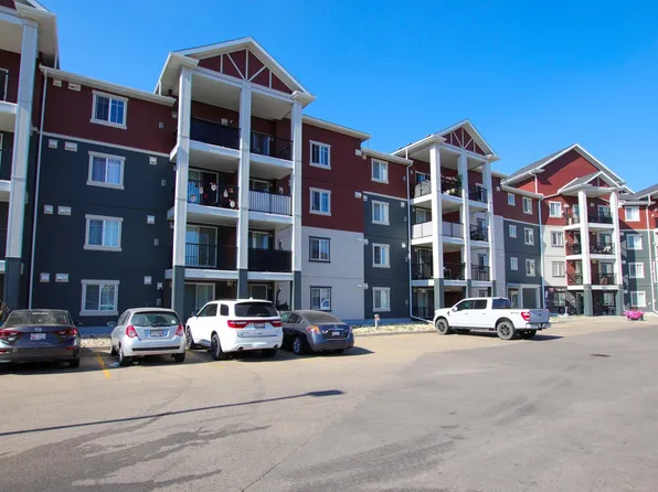 920 156th St NW #125, Edmonton, AB T6R 0N6