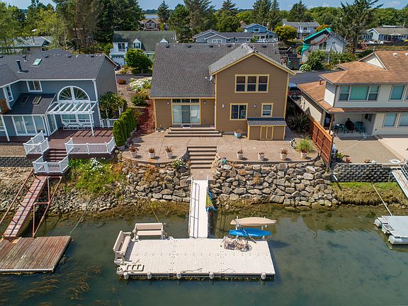 2nd image of 9310 Trout Pl