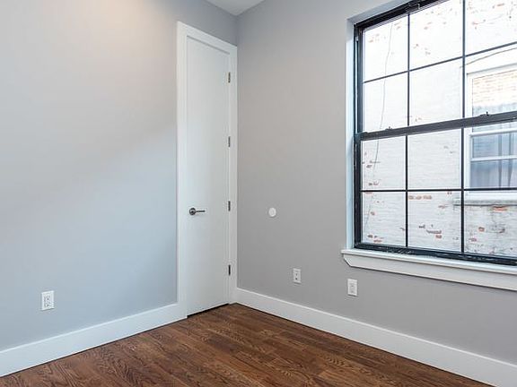 001_1889_troutman_street_unit_6-8