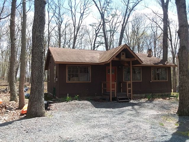1st image of 140 Heritage Dr