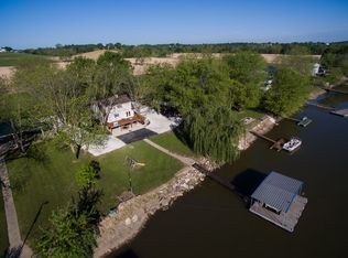 4319 River Front Dr, Jefferson City, MO 65101