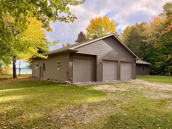 30275 Jones Dr, Mc Millan, MI 49853