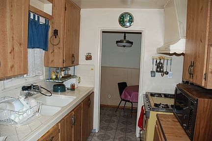 3rd image of 1903 Merced Ave