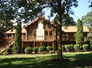 177 Golf Course Ln, McMinnville, TN 37110