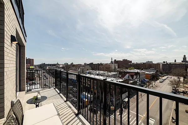 Rented by Key City Capital Inc | media 42