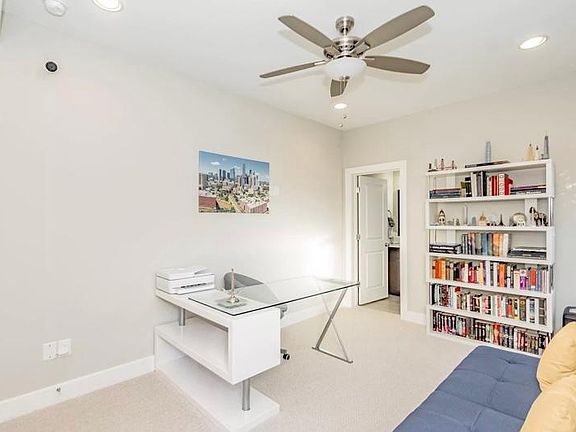 5th image of 963 Saint Augustine St