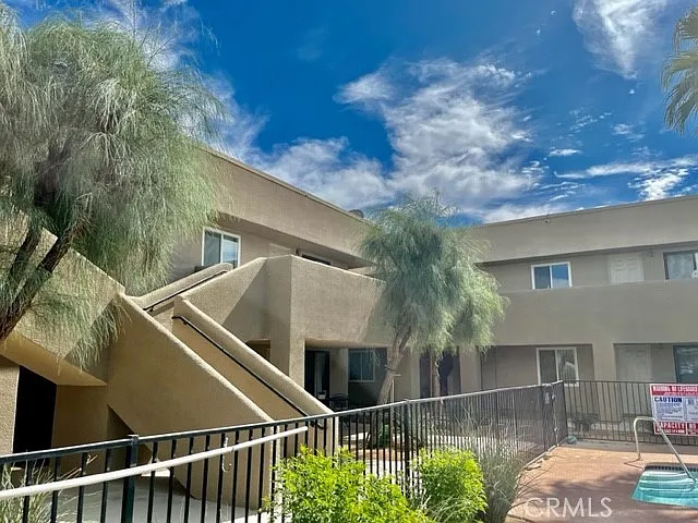 2 bed, 900 sqft, $2,195 — Photo 4