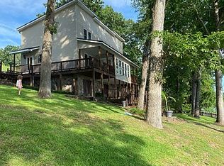 1201 Lakemont Dr S, Gadsden, AL 35907