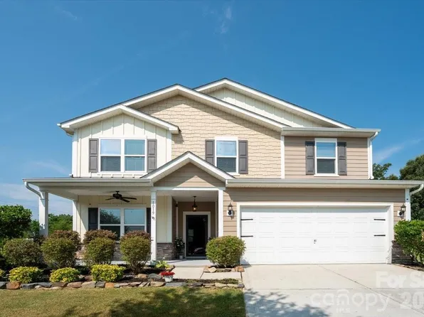 1019 Sunflower Ln, Indian Trail, NC 28079
