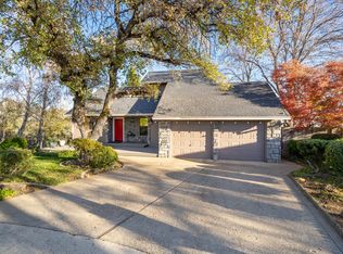2405 Annette Dr, Redding, CA 96001