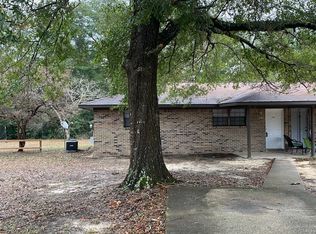 1158 N 20th St, Defuniak Springs, FL 32433