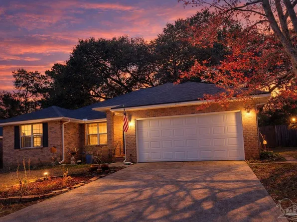 10108 Crest Ridge Dr, Pensacola, FL 32514
