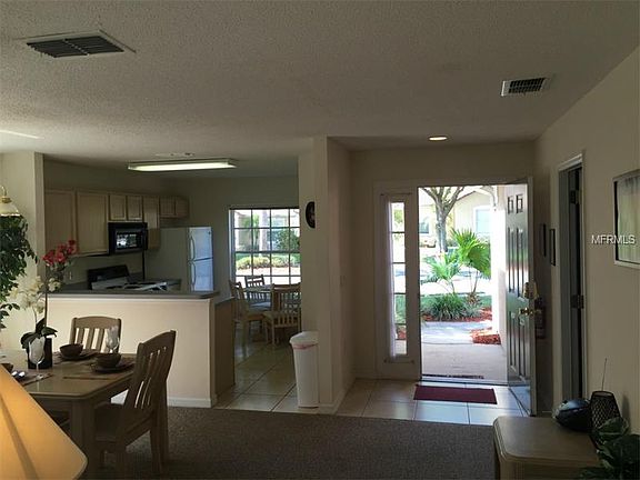 4th image of 2466 Saint Augustine Blvd
