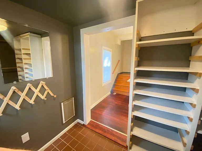 1405 3rd Ave NW — Photo 3