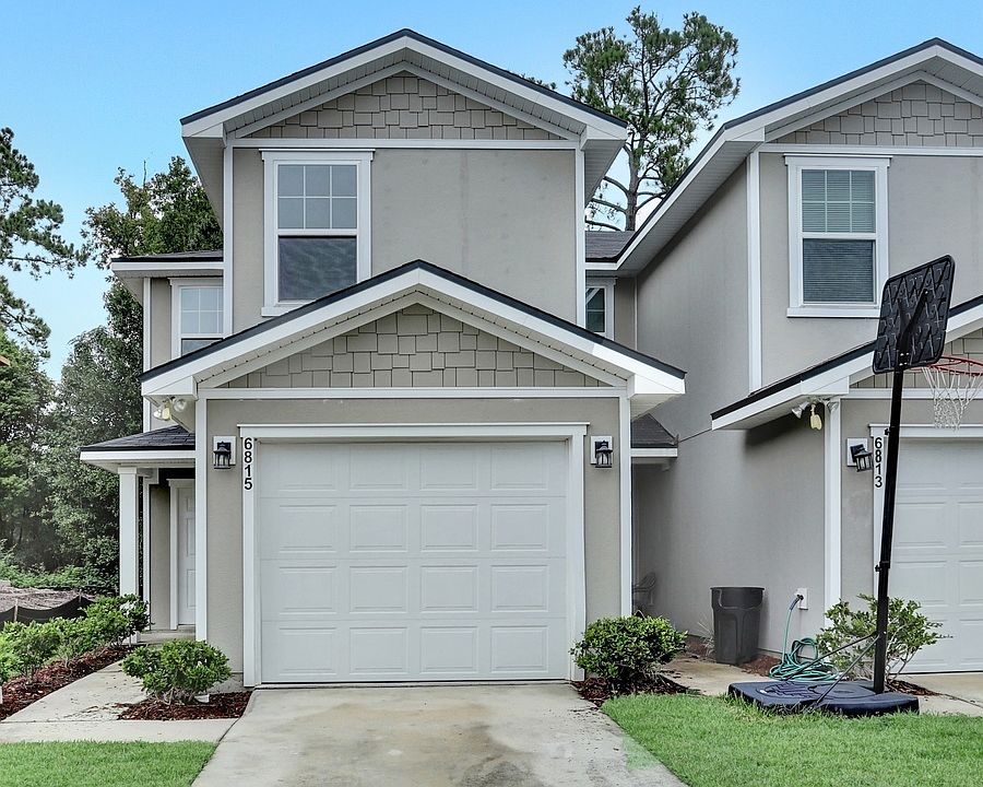 1st image of 6815 Lake Mist Ln