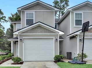 6815 Lake Mist Ln, Jacksonville, FL 32210