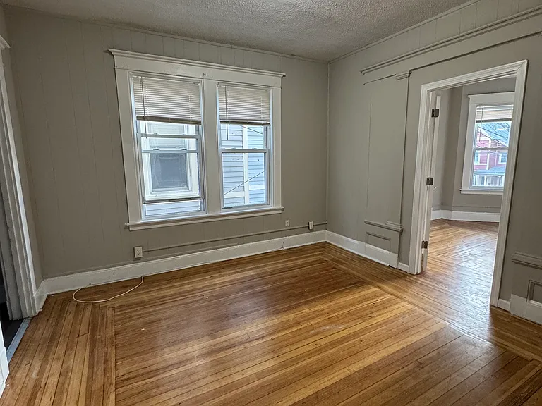 119 Carmel St #3 — Photo 8