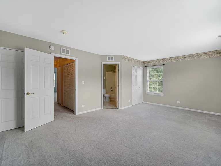 62 E Clare Ct #62 — Photo 9