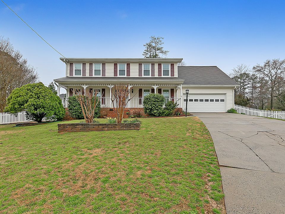 1st image of 1864 Victorian Ct