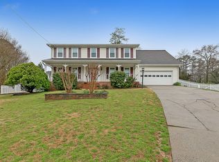 1864 Victorian Ct, Snellville, GA 30078