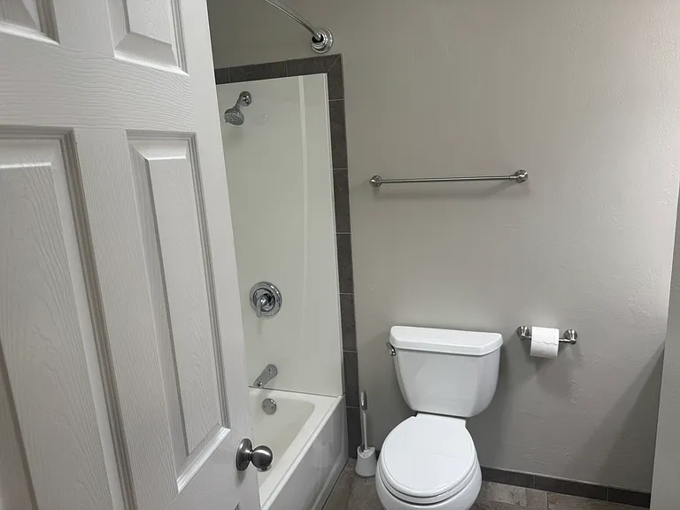 310 Florene Ct — Photo 18