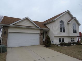5342 Tree Ridge Trl, Madison, WI 53718