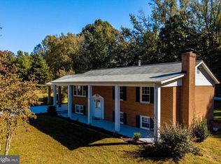 1050 Lord Cecil Dr, Owings, MD 20736