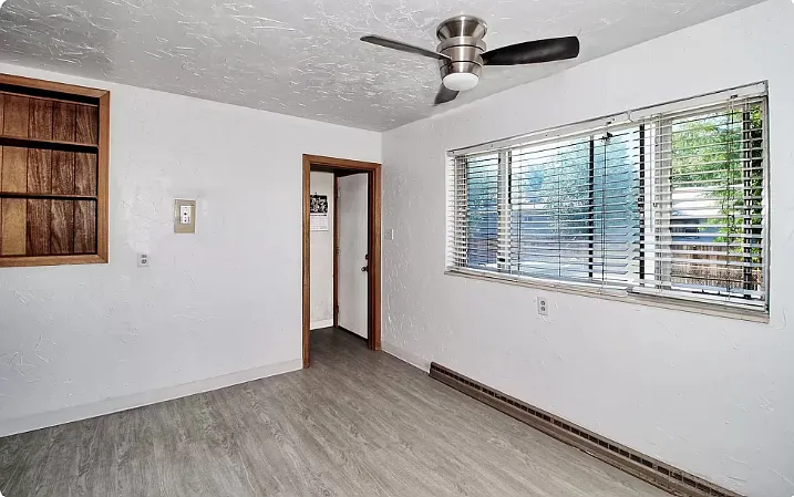 1625 Walnut Ave — Photo 17