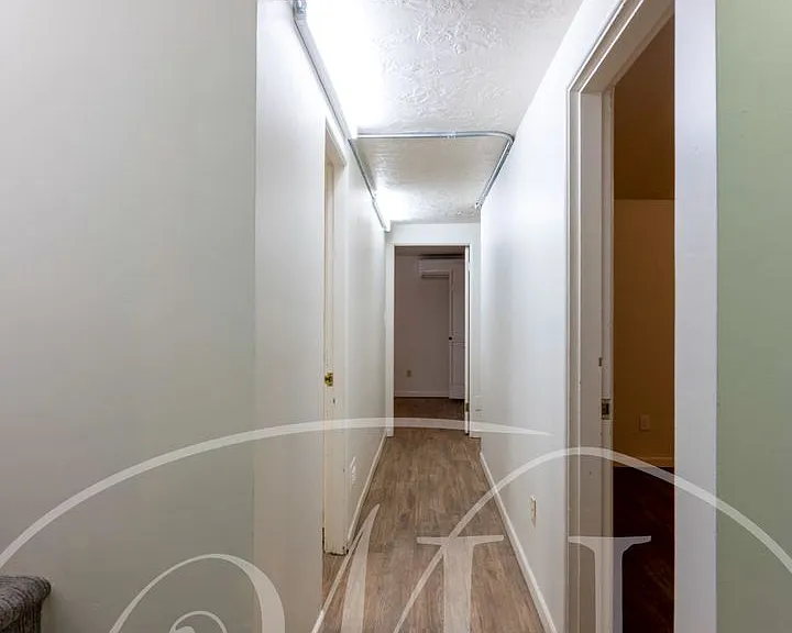 427 SW Bade Ave — Photo 16
