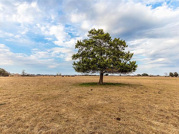 4th image of Wiese Rd