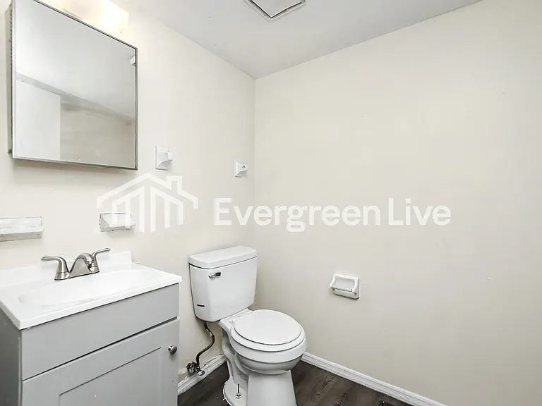 8229 Mount Carmel St — Photo 14