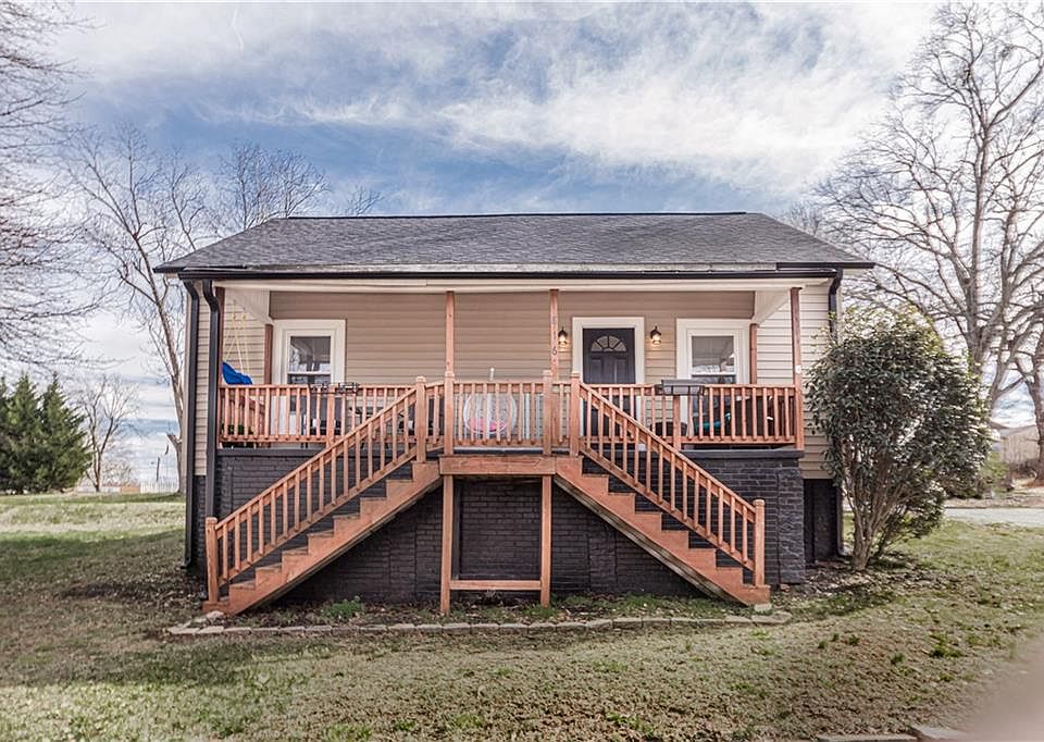 816 E A Ave, Easley, SC 29640 Zillow