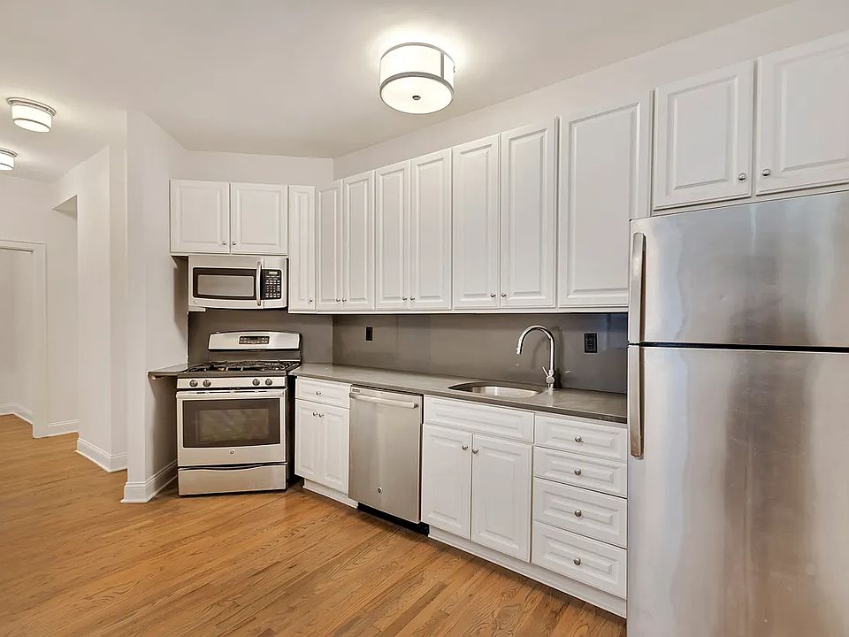 1st image of 121 Madison Ave APT 4E
