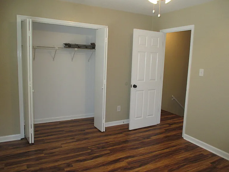 301 S Lipona Rd #28 — Photo 11