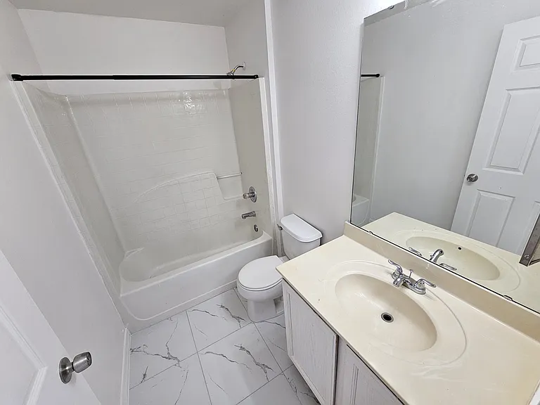 538 Beasley Ct — Photo 9