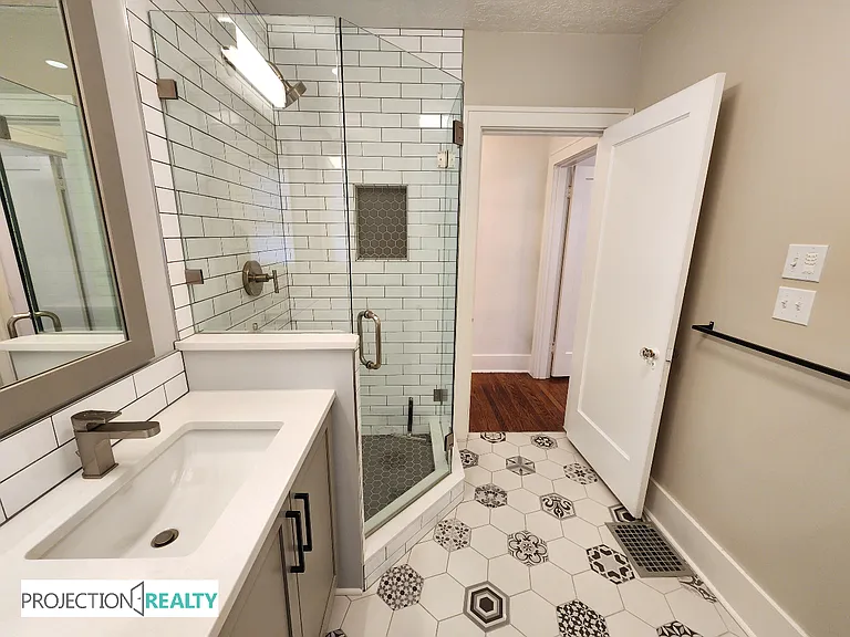 3336 NE 11th Ave — Photo 11