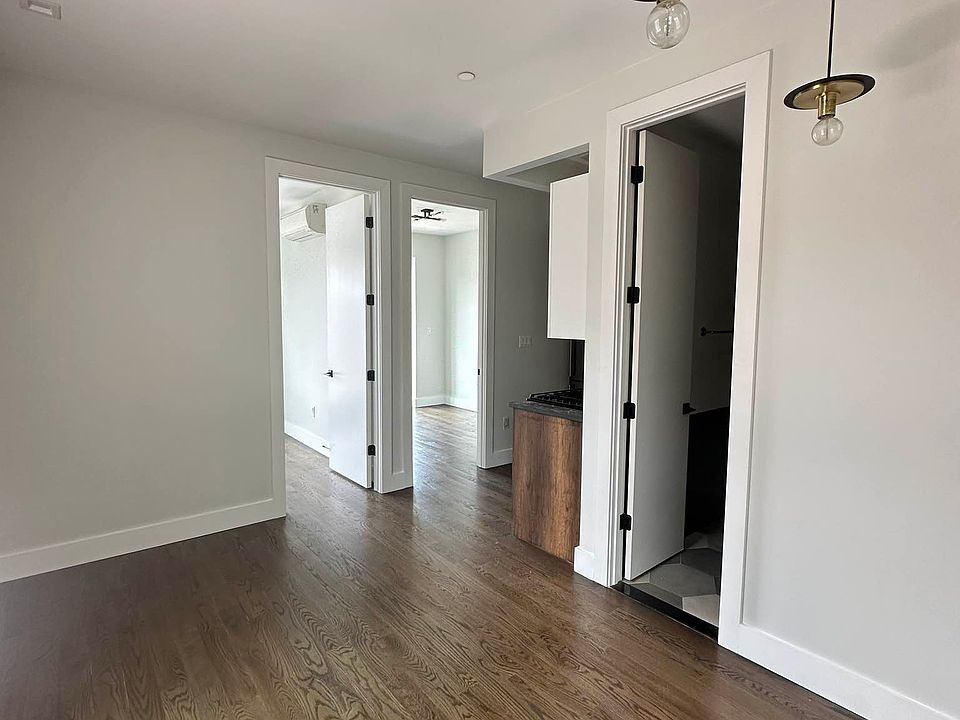 1st image of 799 Ocean Ave #5J