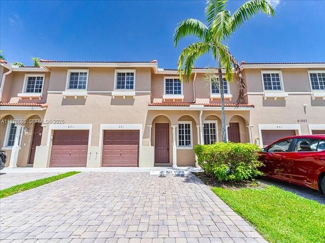 1st image of 21007 NW 14th Pl APT 351