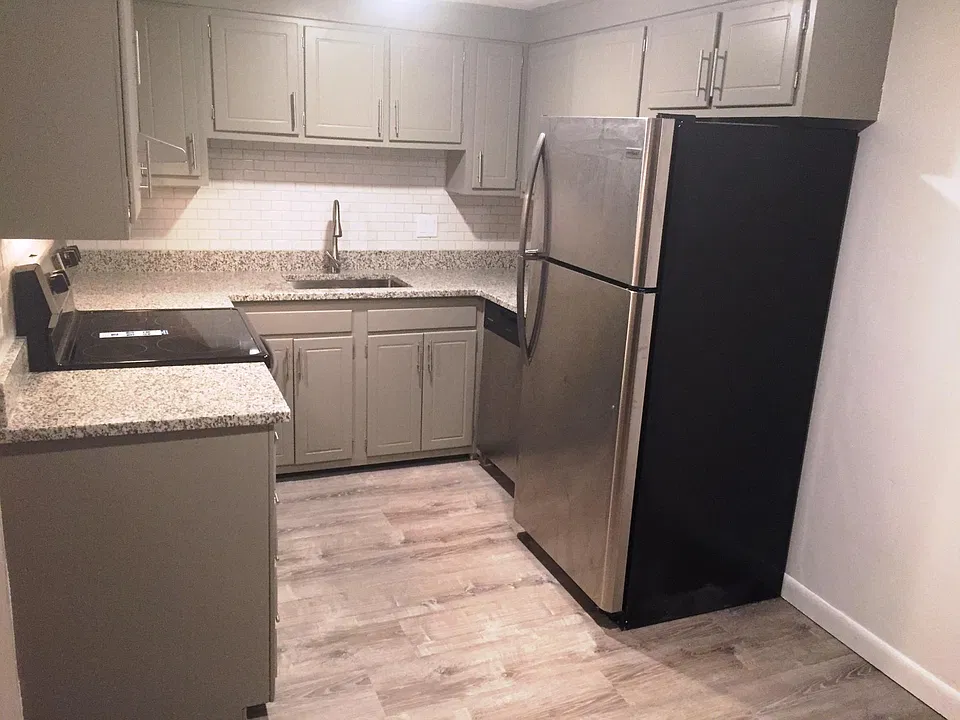 Eat in Kitchen