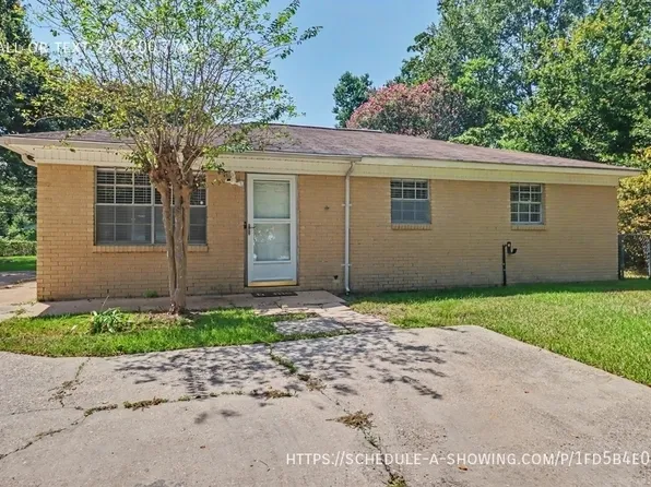 4625 Hilltop Dr, Ocean Springs, MS 39564