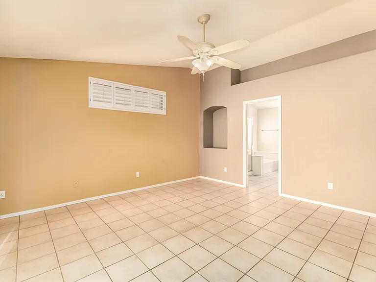 15221 N 87th Dr — Photo 23