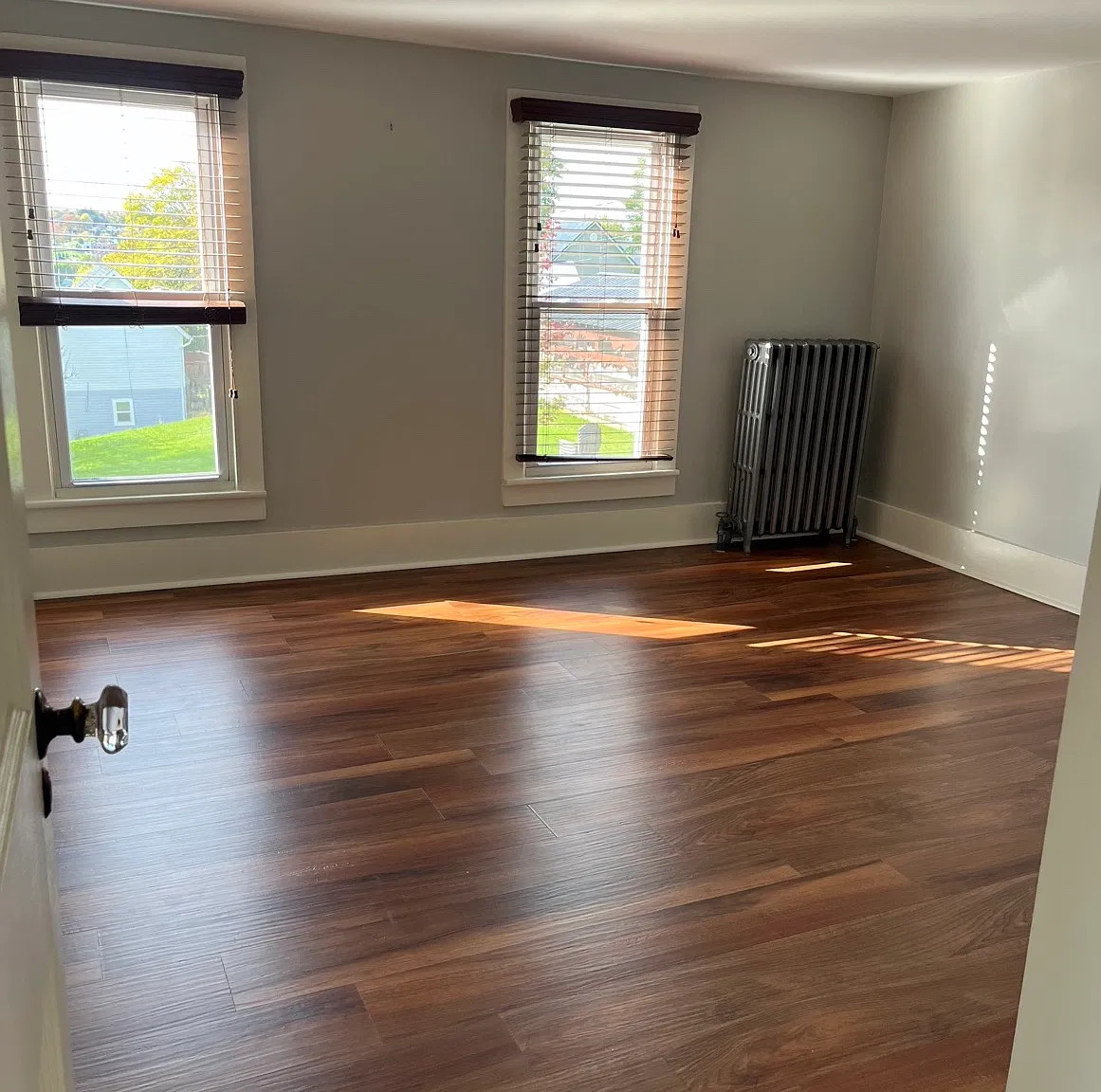 528 S Church St — Photo 4