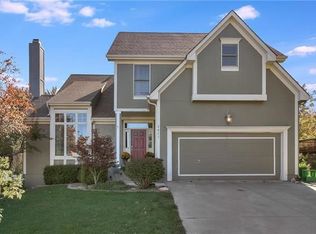 2617 SW 9th Ter, Lees Summit, MO 64081