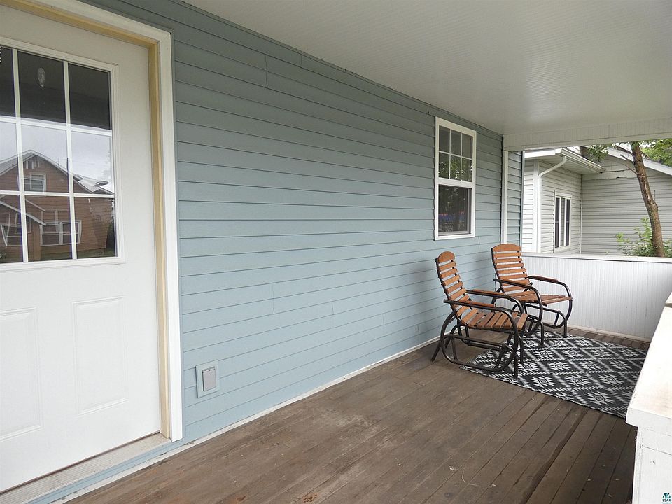 124 11th St S, Virginia, MN 55792 | MLS #6109540 | Zillow