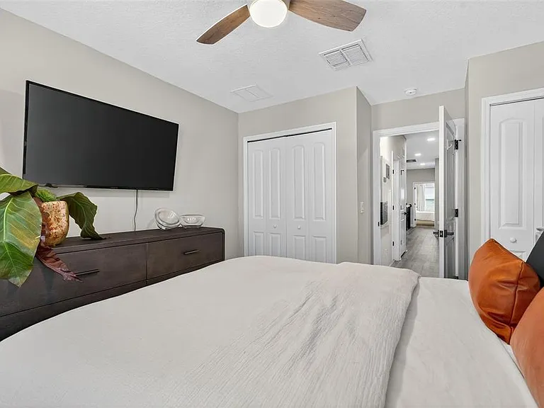 2419 Foggy Creek Cir — Photo 33